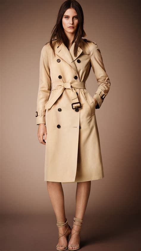 classic burberry trench coat women